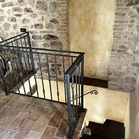 Beautiful With Private And Pool Frontino