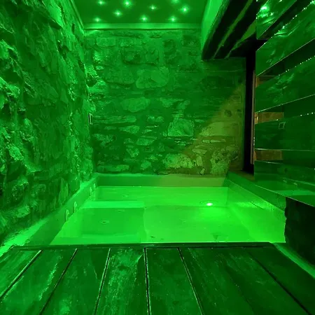 Appartement Beautiful With Private And Pool Frontino